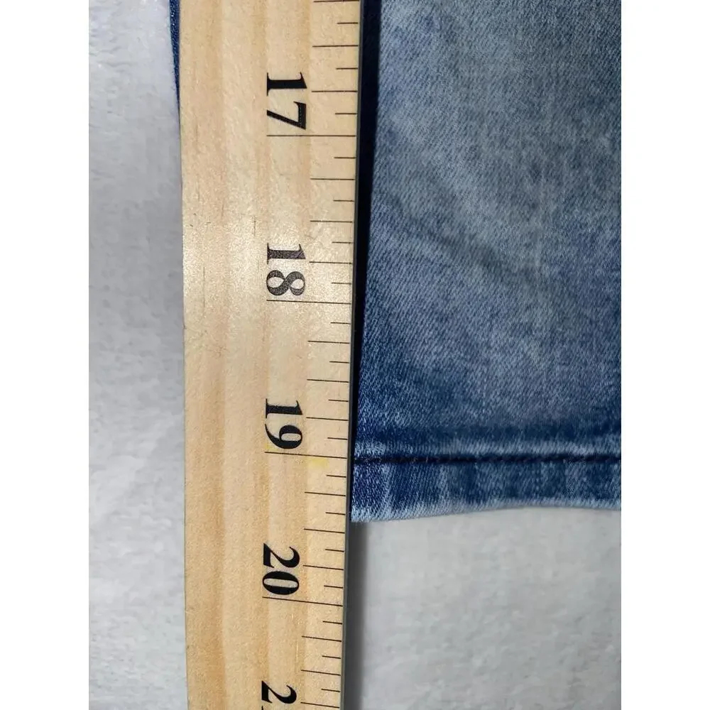 Rocawear jean shorts Size 14 Streetwear Whiskering Distressed Embroidered Jorts - Picture 4 of 8